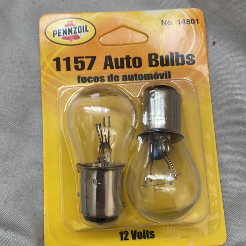 1157 auto bulbs 10ct case